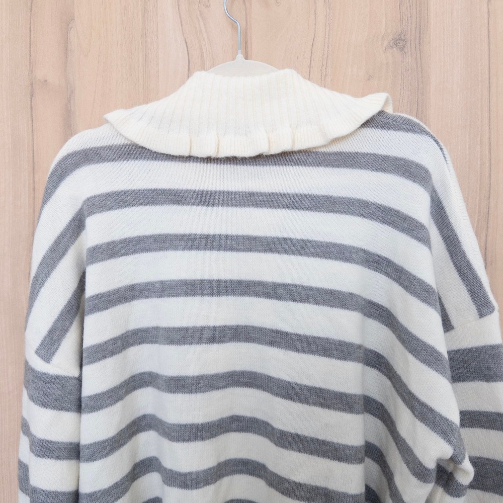 Easel Womens Striped Sweater L White Gray Ruffle Collar Henley Preppy Cottage - Picture 7 of 12